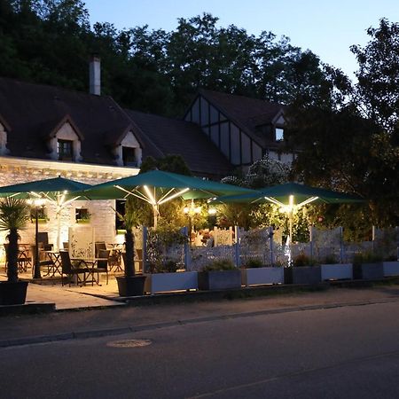 Готель Logis Le Bourguignon Beze Екстер'єр фото